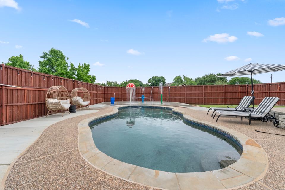 Backyard - 01