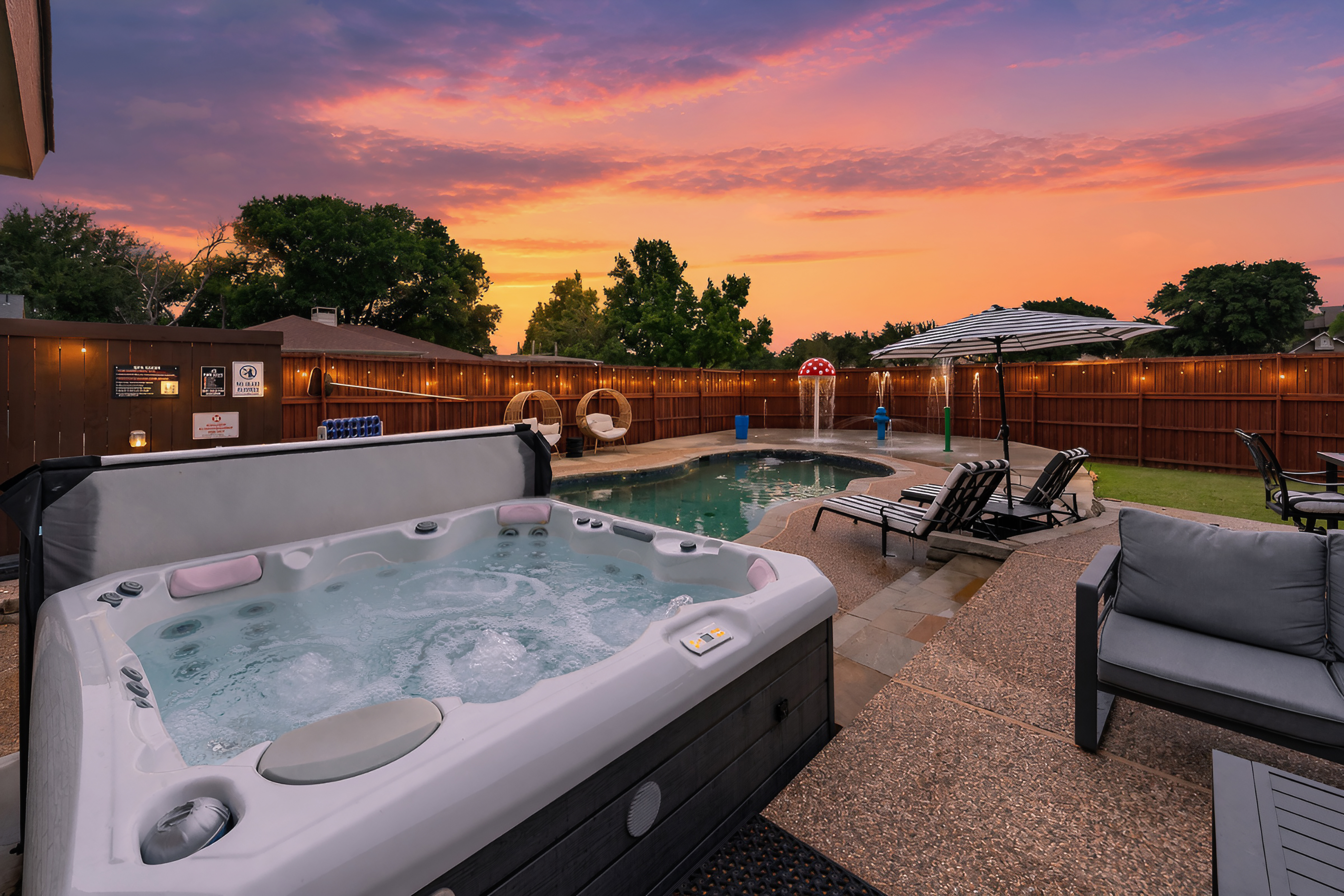 Backyard - tw2