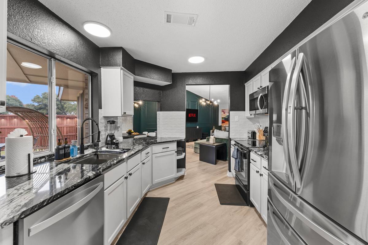 Kitchen - Kitchen 4