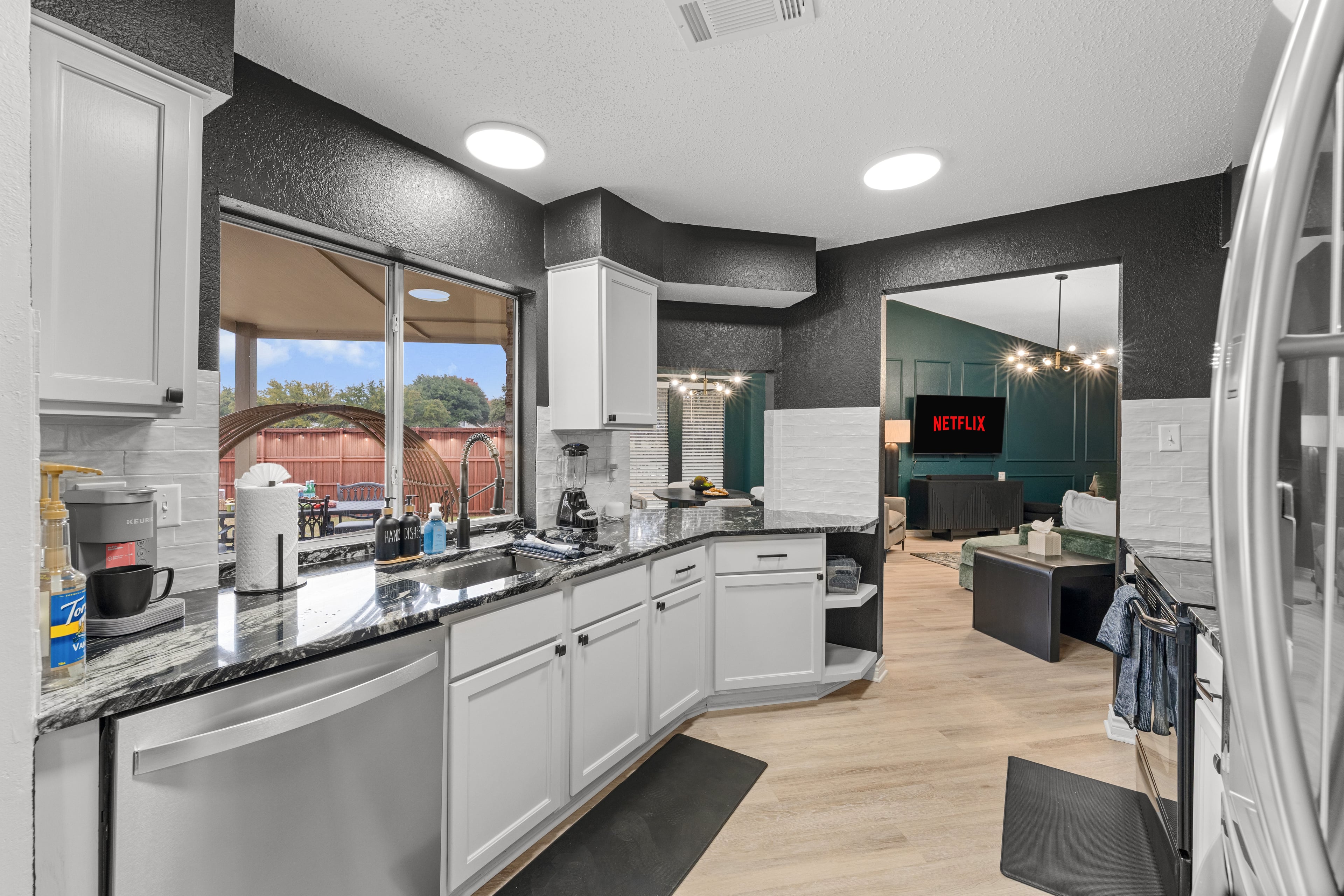 Kitchen - Kitchen 5