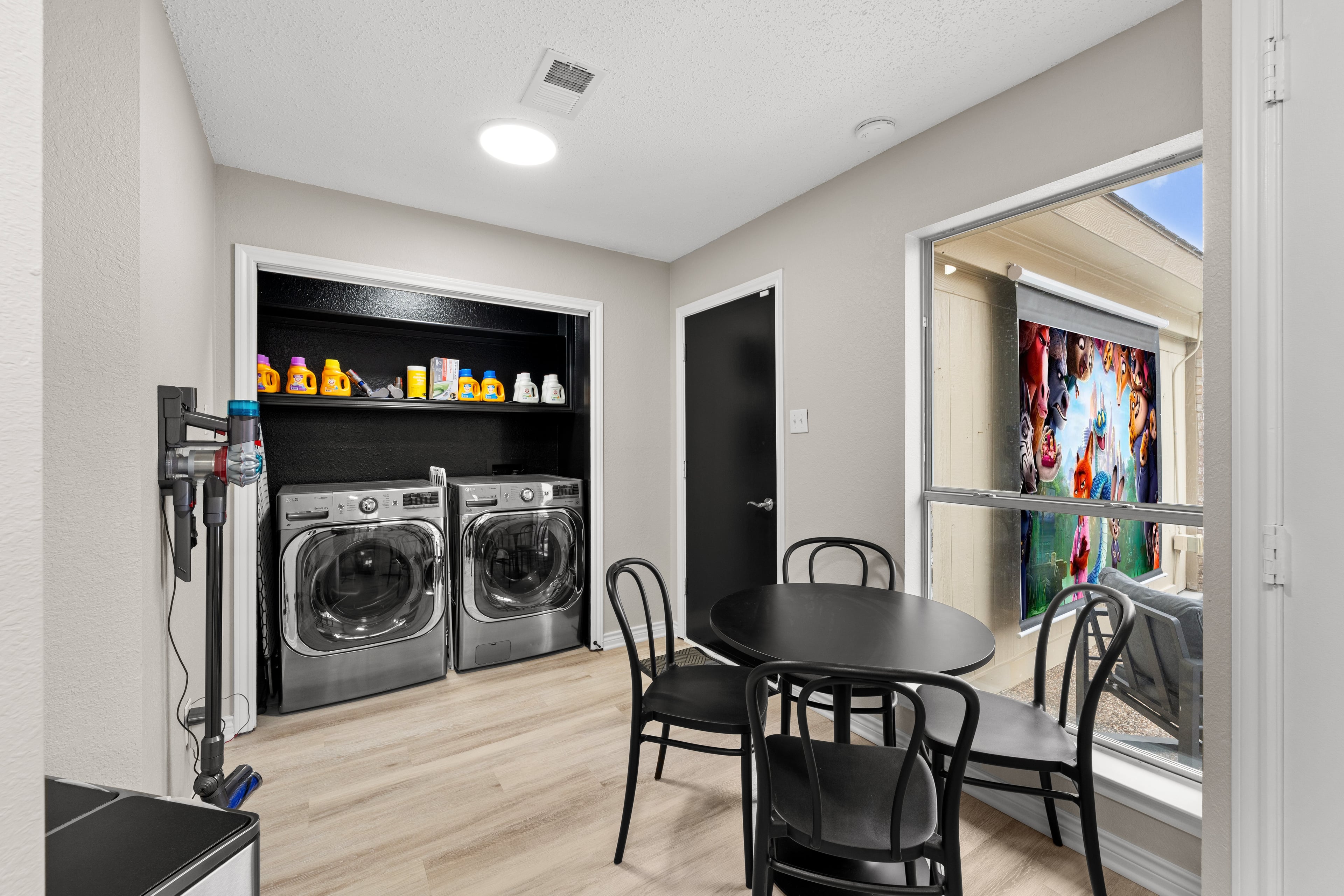 Laundry Area - Laundry Area 1