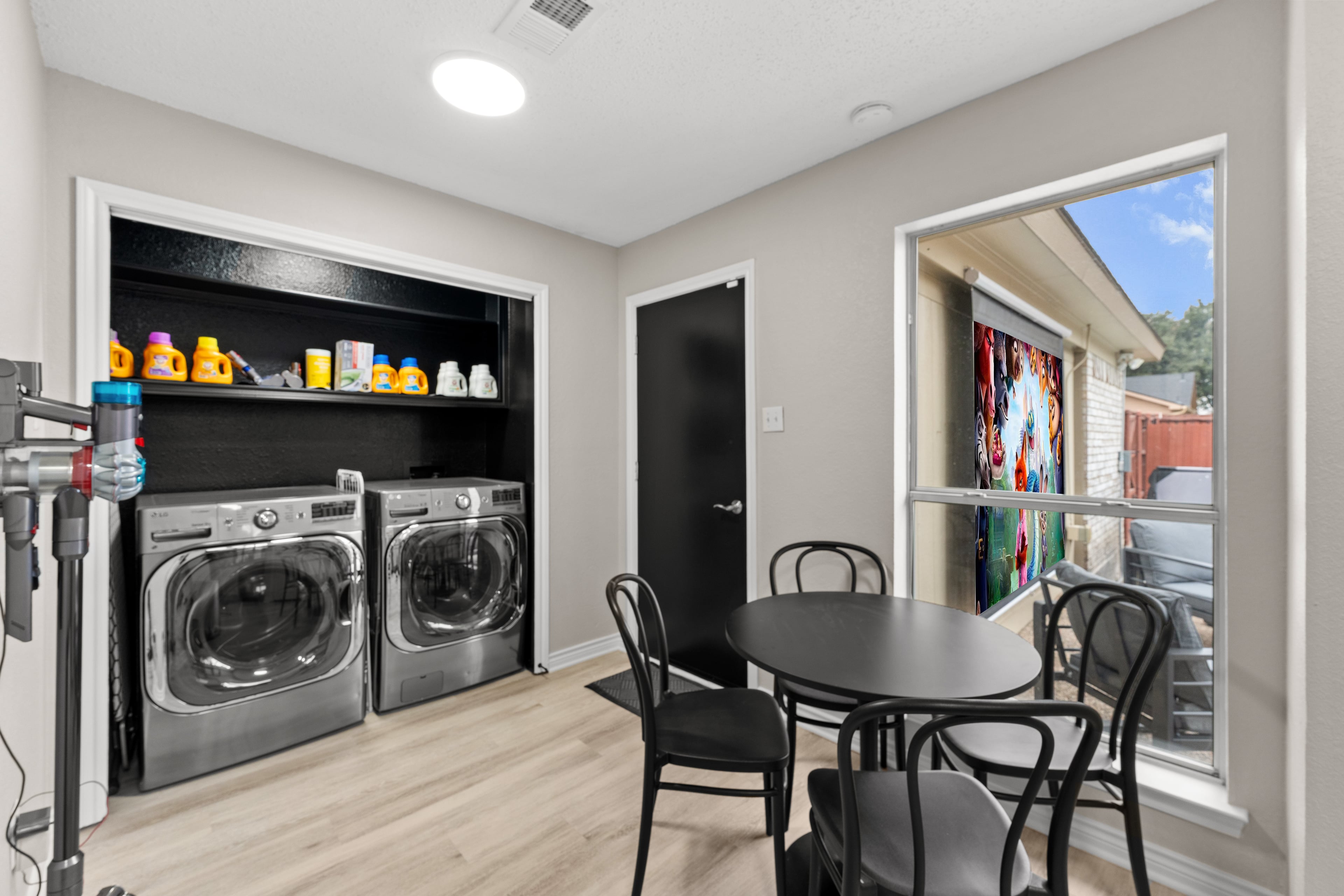 Laundry Area - Laundry Area 2