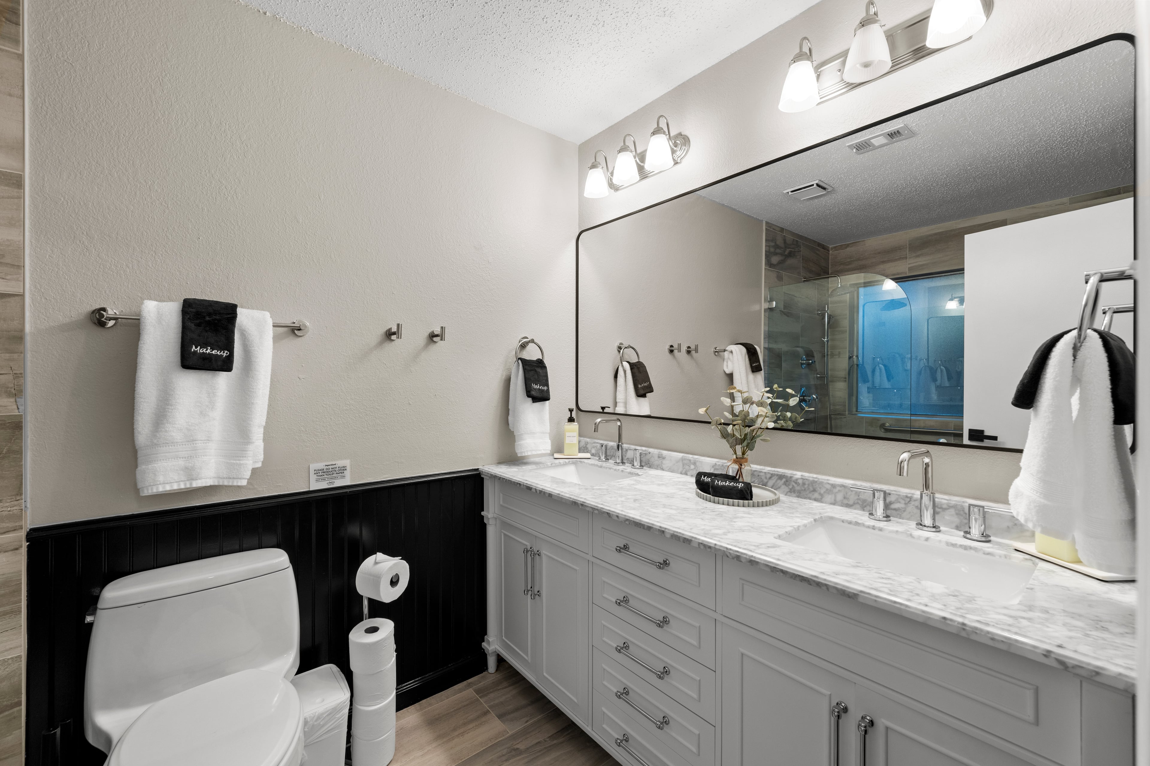 Master Bathroom - Master Bathroom 1
