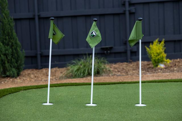 Backyard - Backyard Minigolf 7