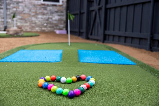 Backyard - Backyard Minigolf 8