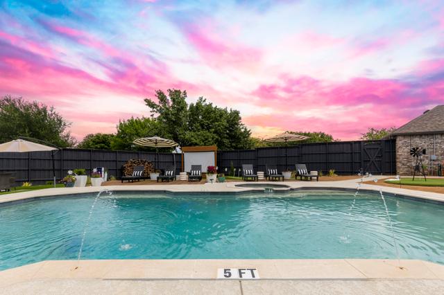 Backyard - Backyard Pool 1