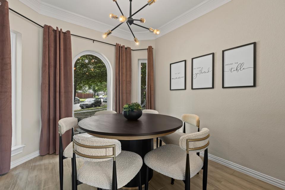 Dining Room - Dining Room 1