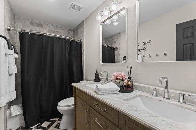 Hallway Bathroom - Hall Bathroom 1