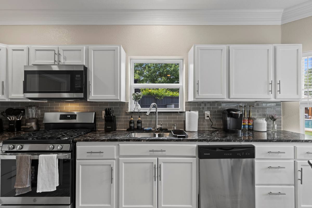 Kitchen - Kitchen 2