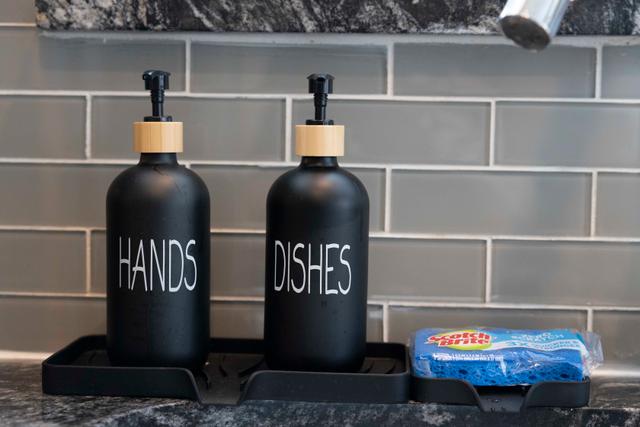 Kitchen - Kitchen Detail Shots 4