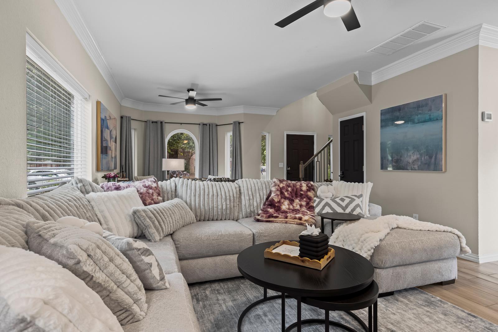 Living Room - Cozy Relaxation