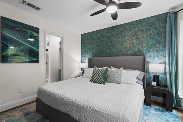 Master Bedroom - Master Bedroom 4