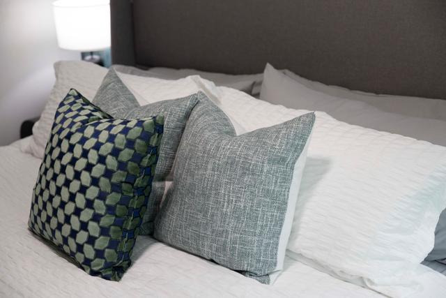 Master Bedroom - Master Bedroom 7