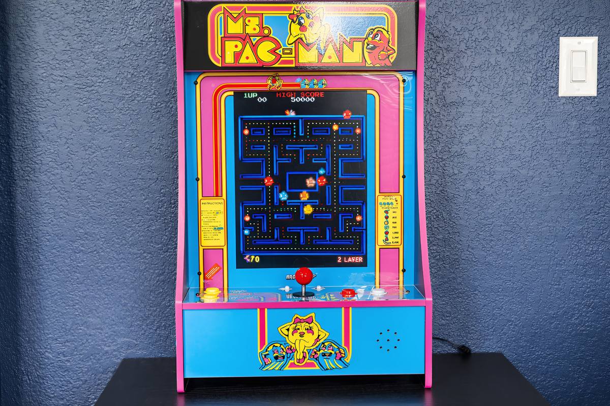 The Indigo Oasis Game Room – Arcade Game 2