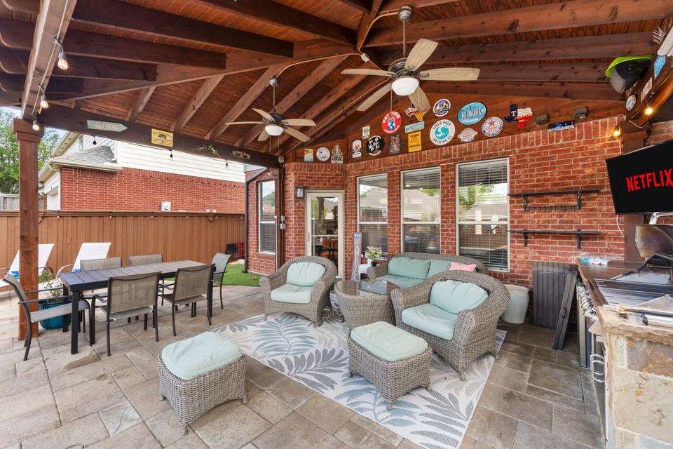 Covered - covered patio 03