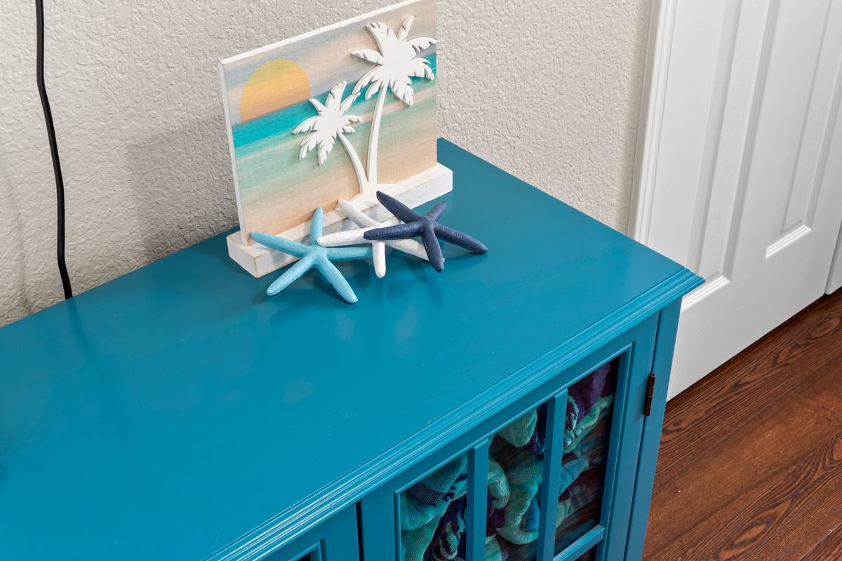 The Indigo Oasis Guest Bedroom – Guest Bedroom Decor 1