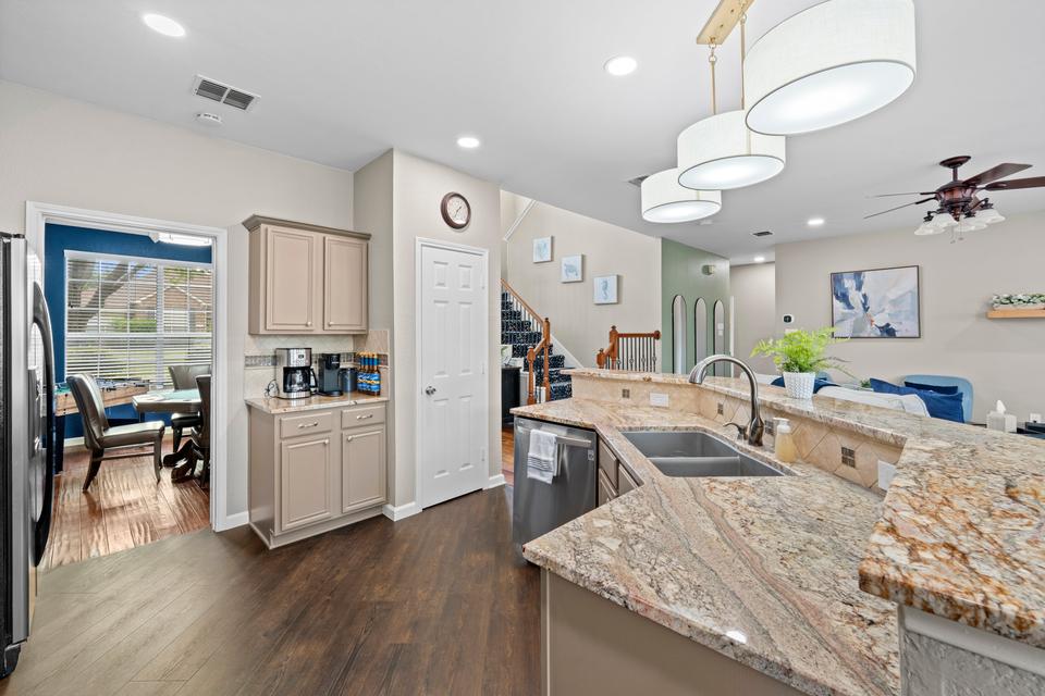 Kitchen - kitchen 04