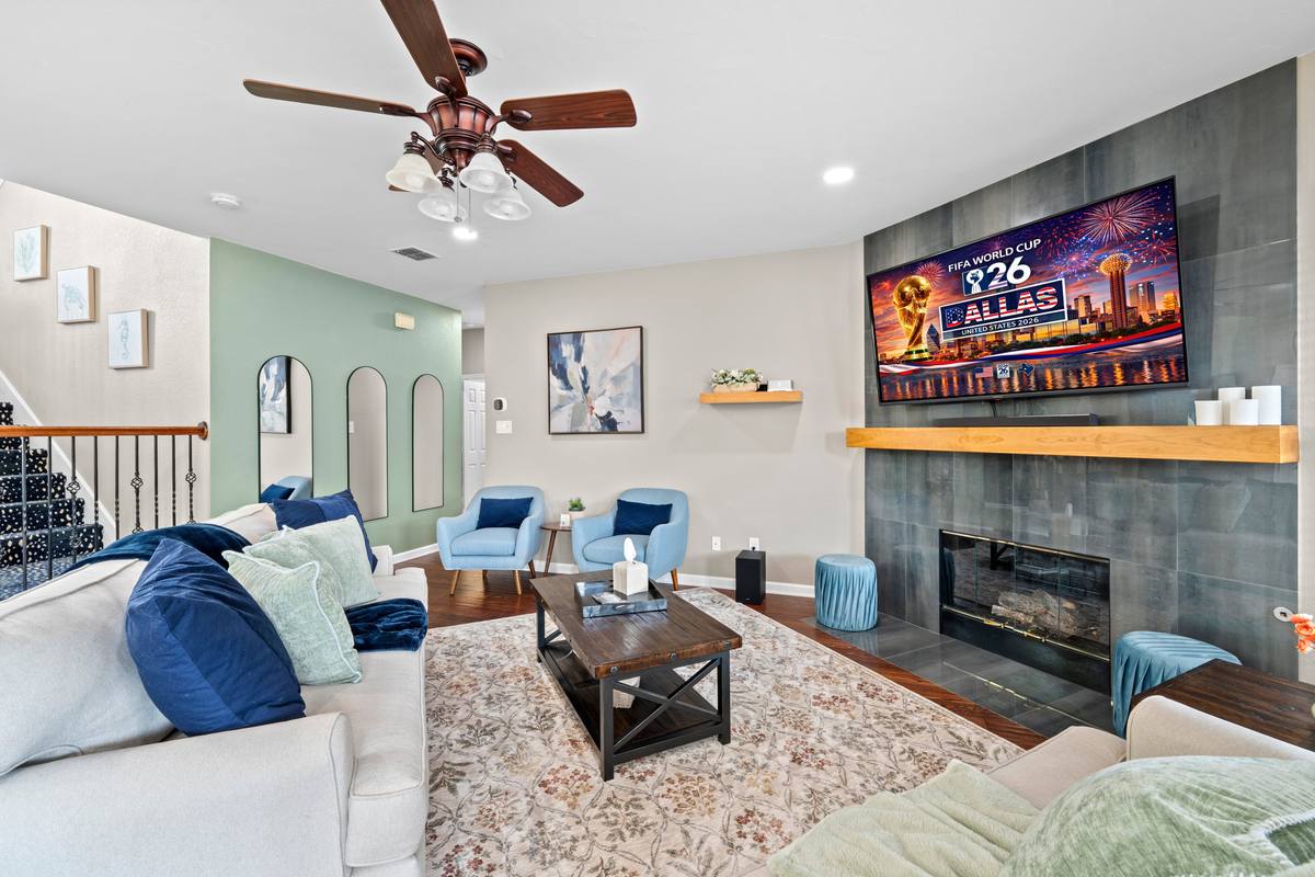 The Indigo Oasis Living Room – Living Room 4