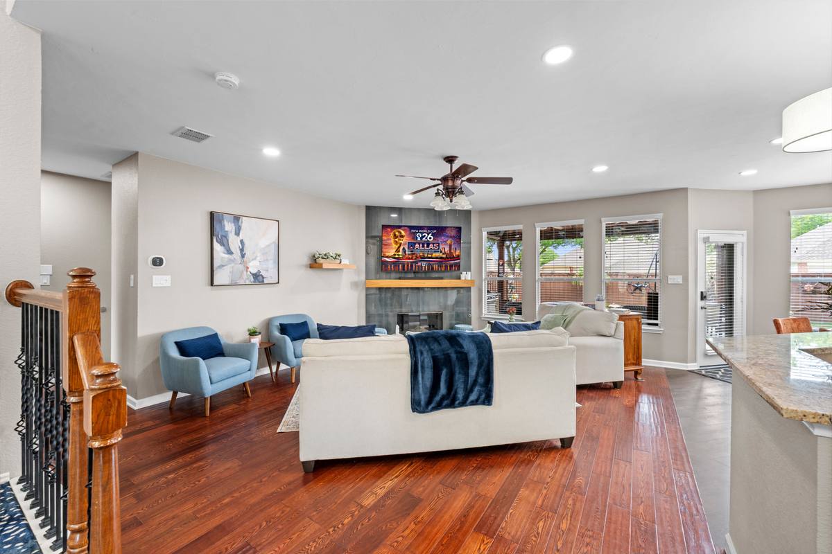The Indigo Oasis Living Room – Living Room 6