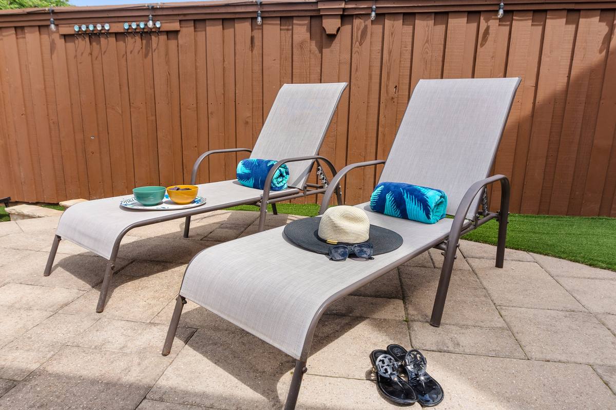 The Indigo Oasis Living Room – Lounge Chairs 2