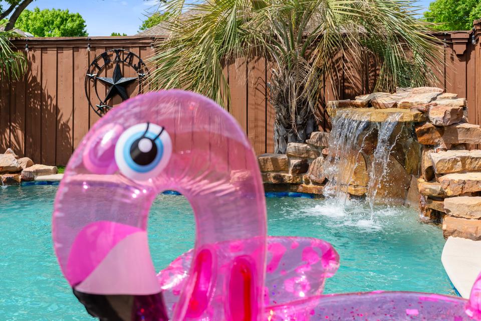 Pool - pool float 01