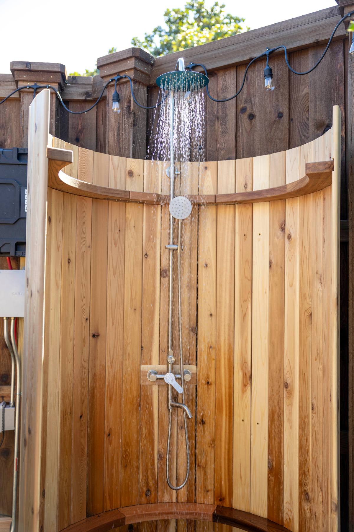 Backyard – Outdoor Shower