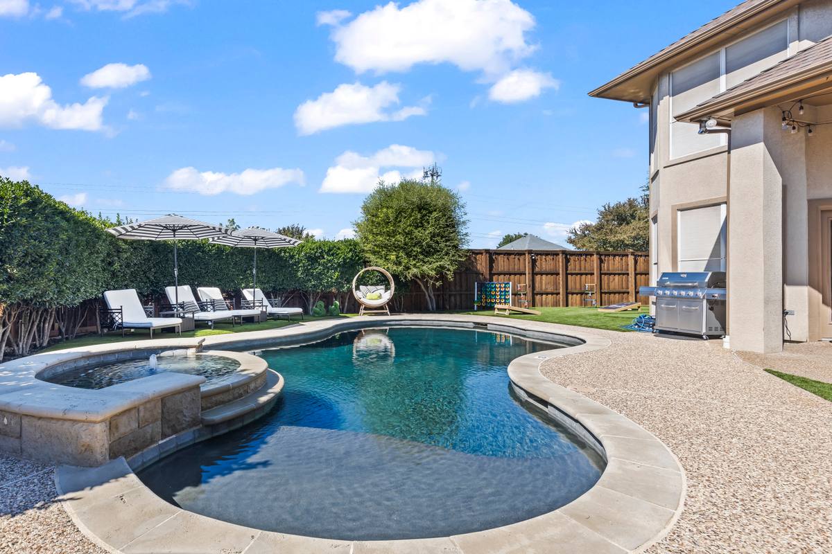 Backyard – Pool 3