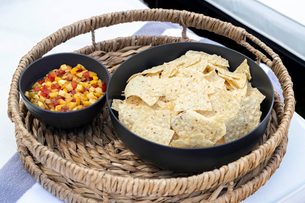 Backyard – Salsa