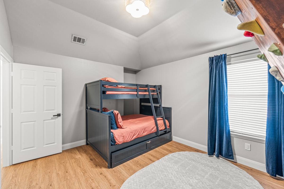 Kids Bedroom 4