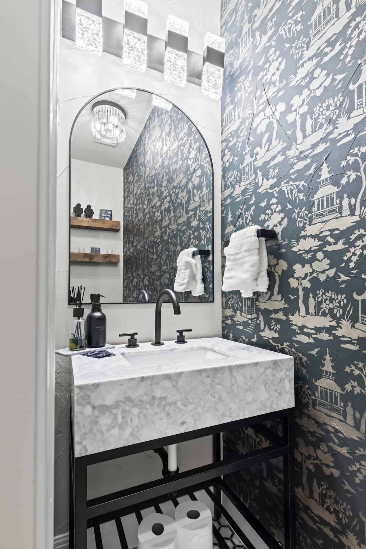 Powder Bathroom 1