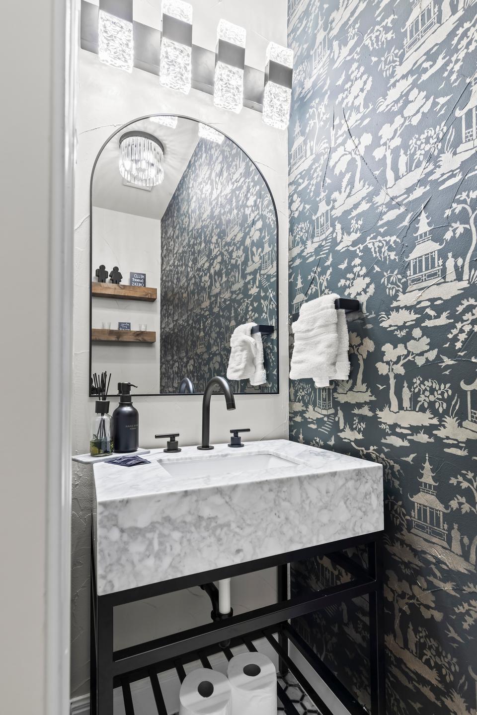 Powder Bathroom - Powder Bathroom 1